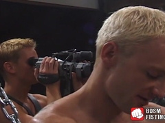 Hardcore fisting and kissing with handsome homosexual