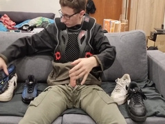 Have Fun In Clothes With Shoes