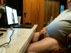 jerking off n cum on myself