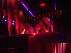 泰国酒吧表演 开头水下