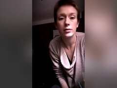 Schönheit, Grosse titten, Blasen, Vollbusig, Klassisch, Kehlenfick, Orgasmus, Unter dem rock