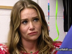 Amateur, Sucer une bite, Brunette brune, Hard, Mère que j'aimerais baiser, Bureau, Espionne