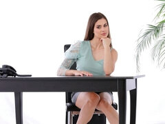 Grosser arsch, Grosse titten, Fingern, Absätze, Dürr, Solo, Entkleiden, Jungendliche (18+)