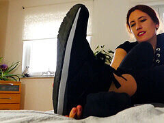 German foot worship JOI session with a kink twist