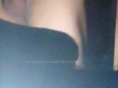 Bat daw malagkit tshirt ni pare pagkagising niya