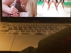 Pantied Whiteboi Cumming Fast For BBC Twerking