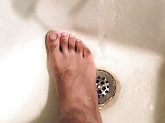 Washing my Hairy Foot