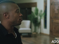 Stepbrothers Secret - Muscle Hunk Finds Stepbros Dirty Diary