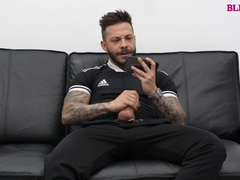 Gargling to hetero masculine ́s fuck-stick