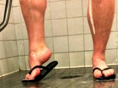 Jetsfan1983's Shower Feet