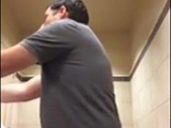 White Manager Pounds Black Theif In Restroom 4