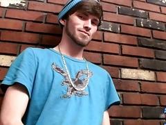 Gay dude strips naked and uses lube to jerk off