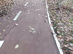 I pull out my cock in front people in the public park Flash