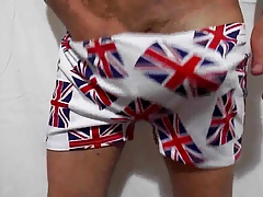 Sexy British daddy cums