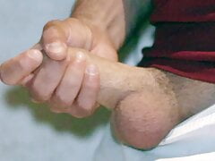 I TOUCH MY COCK THINKING ABOUT MY NEIGHBOR !!! ITALIAN GAY !