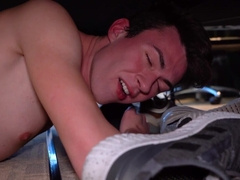 Steamy boy takes heavy inches in missionary for full amateur XXX