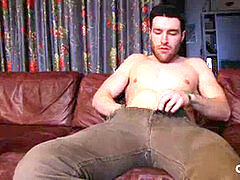 jaw-dropping heterosexual stud Tommy Masturbating