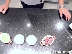 Bearded hottie Zack Lemec pleases his dick with his strong hands