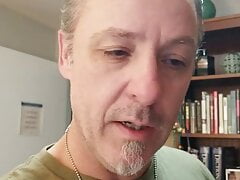 Introduction video for screen name yungcumlikum or Chris