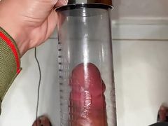 Automatic Suction Pump Sucks 13 Cm Dick W Leaves It 19 Cm