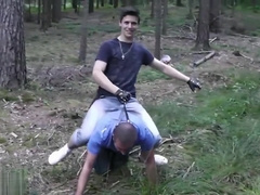 A walk in the woods (BMB)