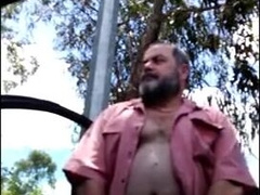 Str8 babby wolf jerkin off in the park