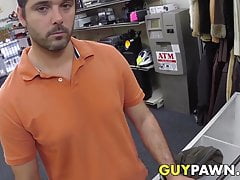 Pawnee rides cock to avoid walking out of the shop broke