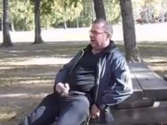 Fap and jizm in public