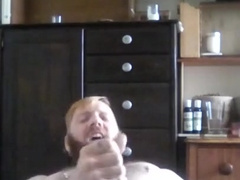 Pete Summers jackoff at home