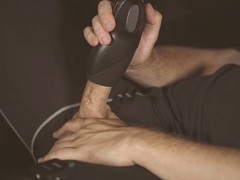 Daddysbeard Trying out the satisfyer For men