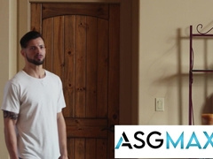 ''The Less I Know About You The Finer'' Secretive Online Fuckfest Just Wants To Screw