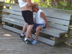 Gordito se la mete a abuelo en publico 2