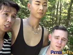 Twunks Danny Wilcoxx and Levy Foxx gonzo no condom after asslicking