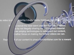 Nicholas Tops Luke Raw