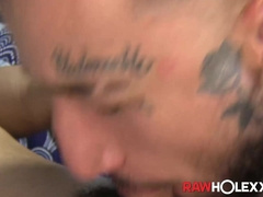 Big dicked stud Tyga deepthroats and barebacks slutty bottom Dali