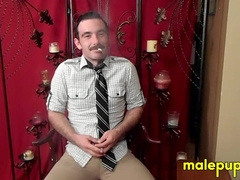Bear cub Colton Steele talked about his smoking fetish in an interview