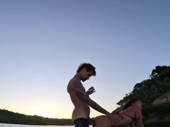 Amateur, Queue, Hard, Fait maison, Interracial, Monstre, Seins naturels, Mouillée