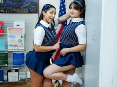 18, デカチン, デカパイ, バック, 顔射, 女 人男 人, ペニス, ガリガリ