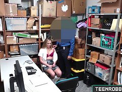 フェラチオ, 捕まる, 手コキする, オフィス, ハメ撮り, 現実, 女子高生, ティーン