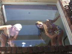 Magda & Lana - Bathroom Blitz pt 1