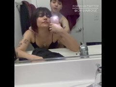 Cuarto de baño, Pies, Gotica, Besar, Lesbiana, Orgasmo, Spandex, Sorpresa