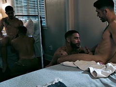 Anaal, Grote lul, Pijpbeurt, Homo, Hardcore, Spier
