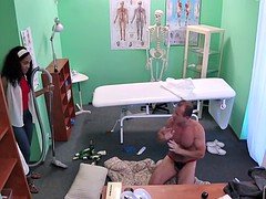 Médecin, Noir ébène, Bureau