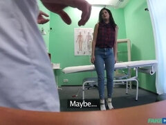 Брюнетки, Измена, Парочка, Доктор, Мастурбация, Медсестра, От первого лица, Униформа