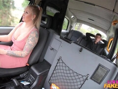 Jarushka Ross gets eaten out and fucked in the backseat of a car