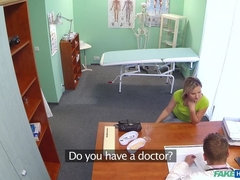 Amateur, Blonde, Tromperie, Médecin, Infirmière, Chatte, Uniforme, Voyeur