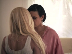 ブロンド, 茶髪の, 巨乳な, エロティック, レズビアン, オナニー, 淫乱熟女, オッパイの