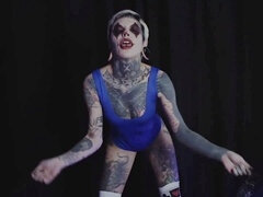 Clown porn, tattoo girl, clown