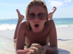 Gros seins, Blonde, Mature, Mère que j'aimerais baiser, Nue  à poil, De plein air, Maigrichonne, Adolescente