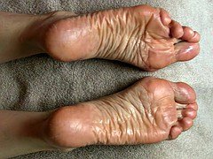 Tir de sperme, Pieds, Fétiche des pieds, Masturbation